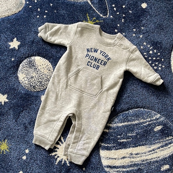 GAP Other - Gap New York One Piece Shorty Fleece Romper